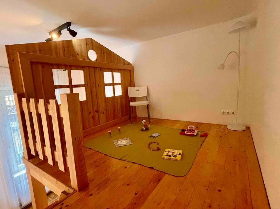 Knezits Spacious Ac Terrace Free Parking Boedapest Buitenkant foto